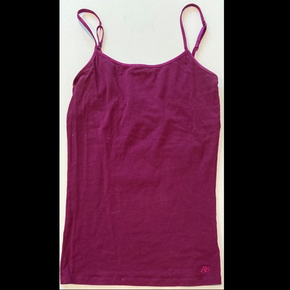 Aéropostale Magenta Crop Top